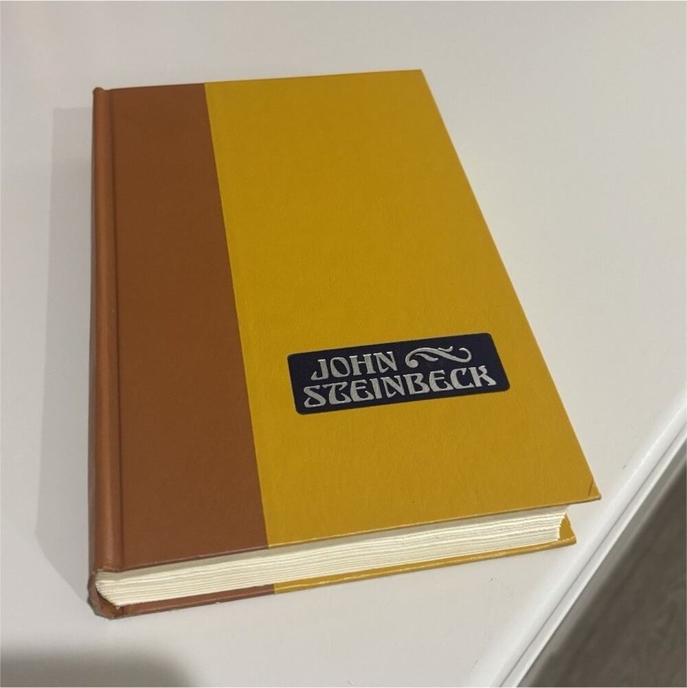 The Grapes of Wrath John Steinbeck Vintage Viking Press Hardcover 1967 Renewal